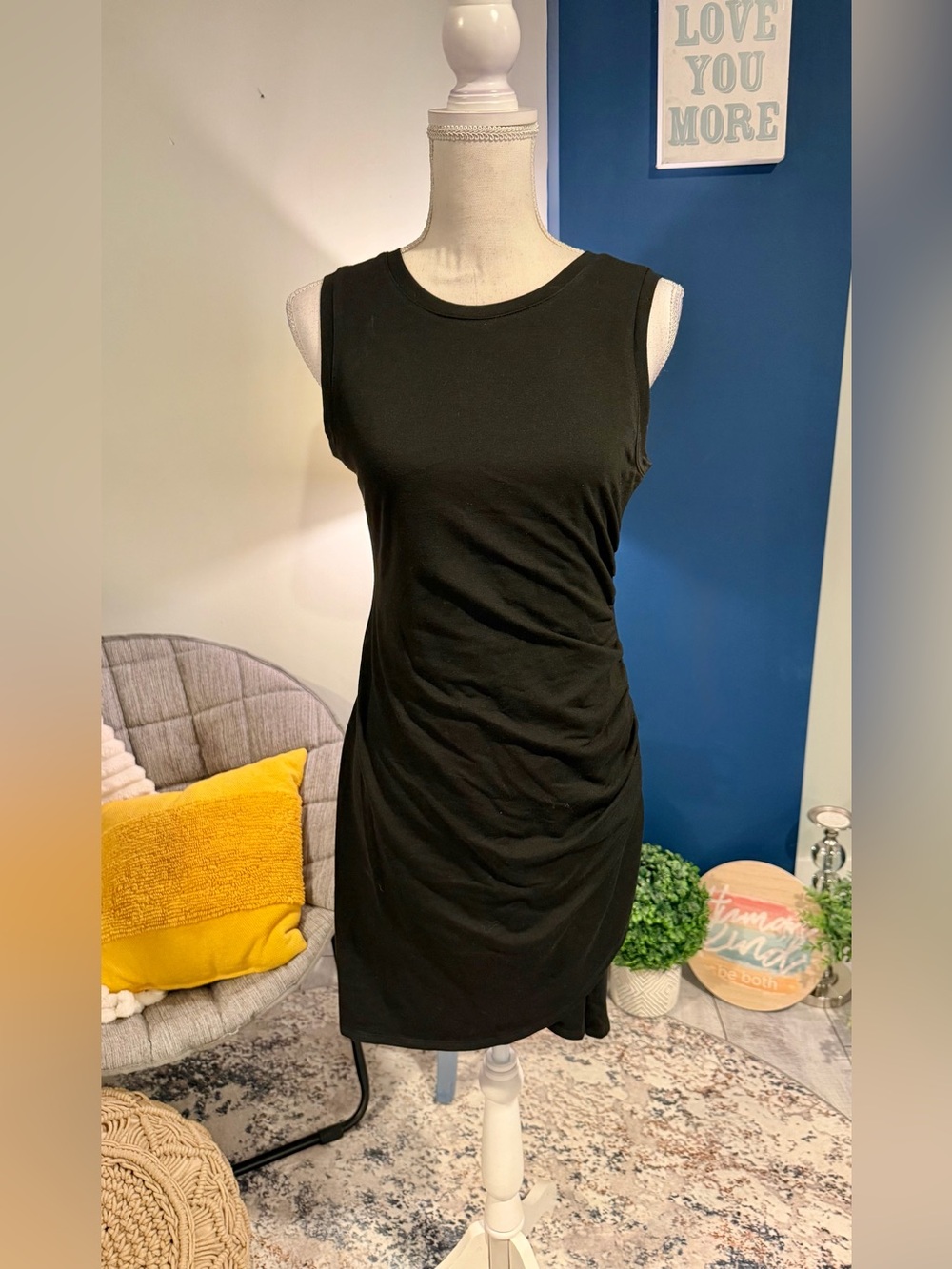 Nine West Black Ruched Sleeveless Dress Small